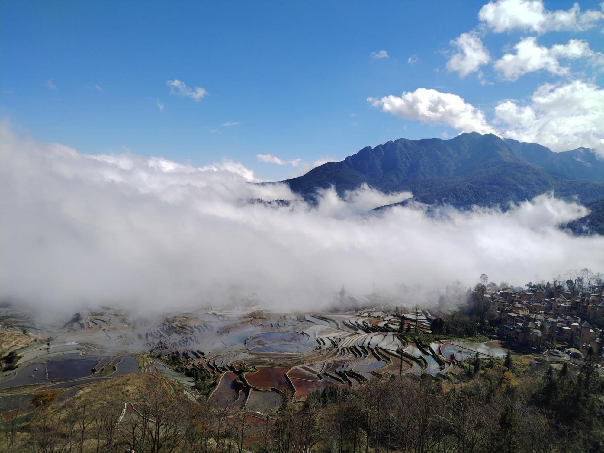 ジャッキーズ ゲストハウス（水雲間客棧） 元陽県 エクステリア 写真